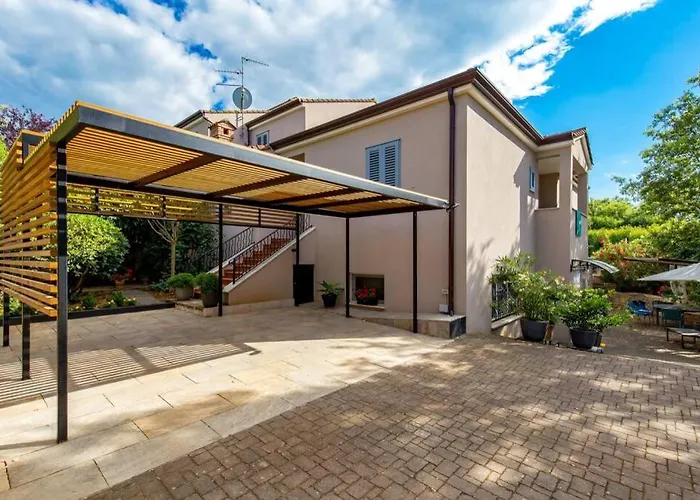 Lidija Σπίτι διακοπών Πόρετς