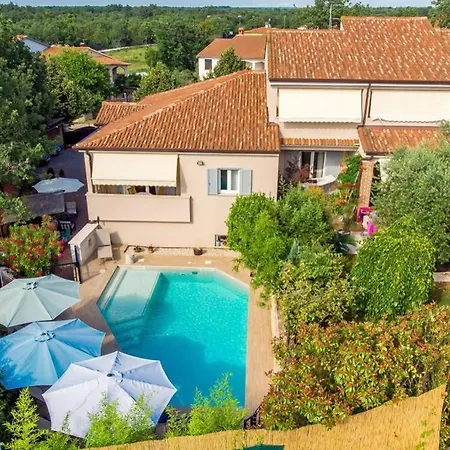 Holiday home Lidija Porec