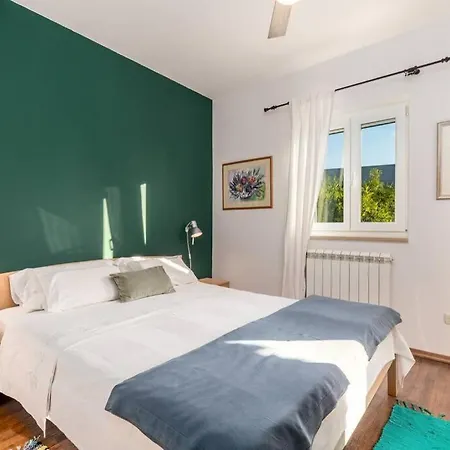 Lidija Ferienhaus Poreč